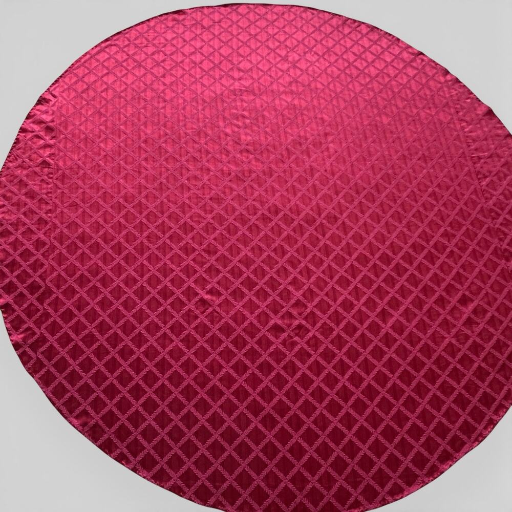Lenox Round Tablecloth Burgundy Red Lattice Laurel Leaf Shiny Cotton Blend 88"